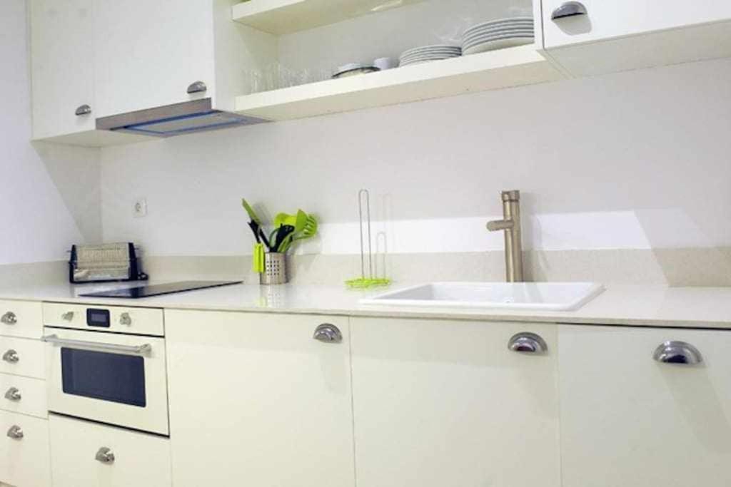 Calm Modern Apartment Barcelona Ngoại thất bức ảnh